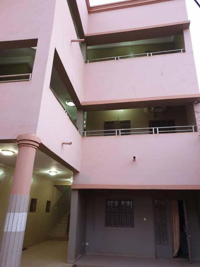 Immeuble Kcf Apartamento Bamako Exterior foto
